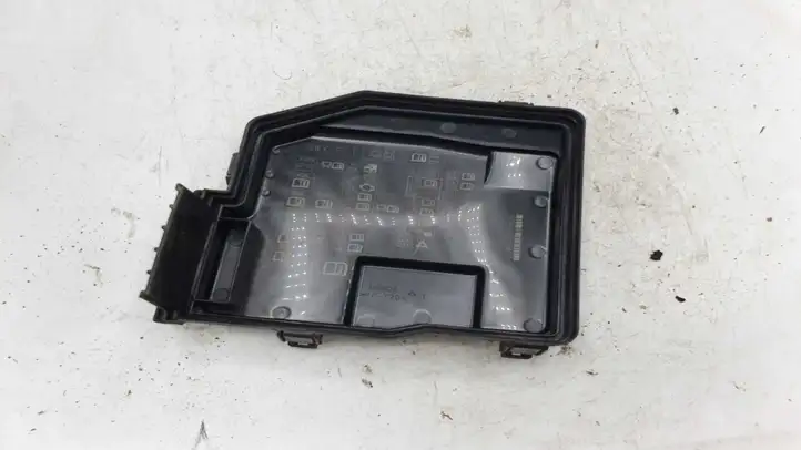 Honda CR-V (2006 - 2009) 008541070329 Крышка ящика предохранителей — фото 2