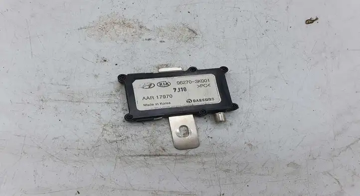 Hyundai Sonata (2007 - 2010) 962703K001 Усилитель антенны — фото 1