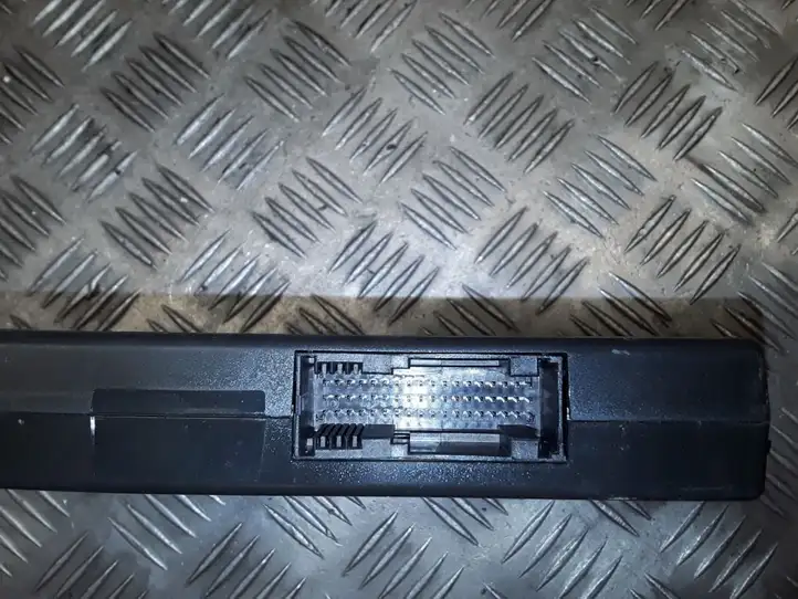 Volkswagen Transporter - Caravelle T5 (2003 - 2009) 7H0035730A Блок GSM — фото 2