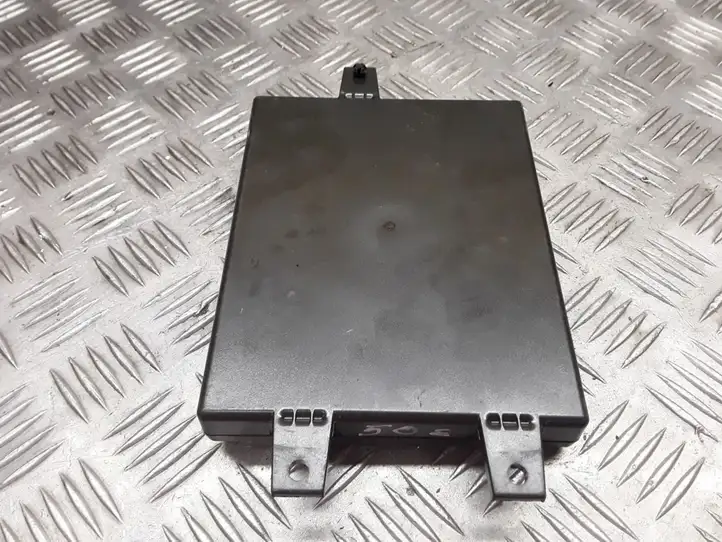 Volkswagen Transporter - Caravelle T5 (2003 - 2009) 7H0035730A Блок GSM — фото 3