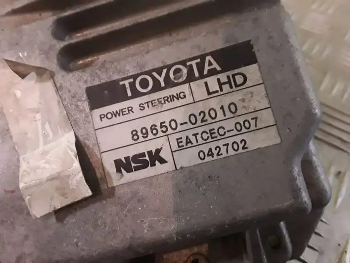 Toyota Corolla E120 E130 (2004 - 2007) 8965002010 Блок управления усилителем руля — фото 3