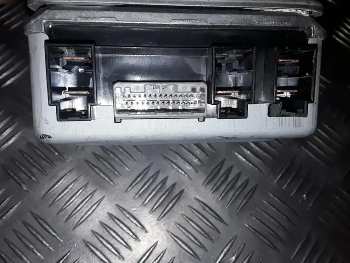 Honda Civic (2006 - 2011) 39980SMGE1 Блок управления усилителем руля — фото 2