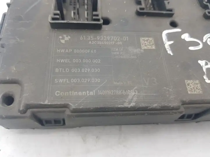 BMW 3 F30 F35 F31 (2012 - 2018) 932970201 Блок предохранителей — фото 2