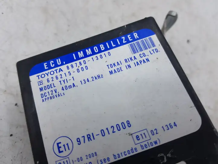 Toyota Corolla Verso E121 (2001 - 2004) 8978013010 Блок иммобилайзера — фото 2