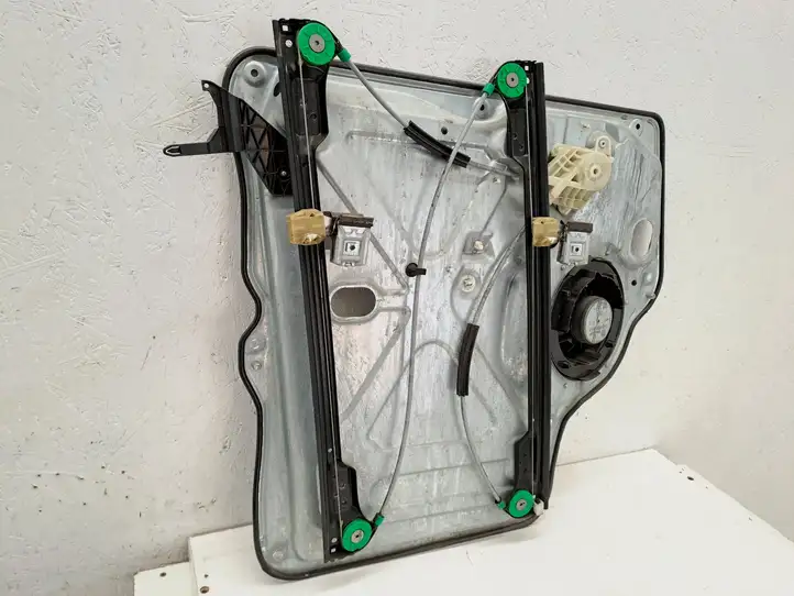 Volkswagen Transporter - Caravelle T5 (2003 - 2009) 7H0837730AP Стеклоподъемник передней двери — фото 2