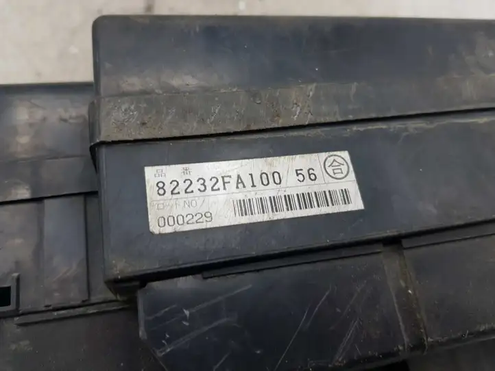 Toyota Corolla Verso E121 (2004 - 2007) 82232FA10056 Блок предохранителей — фото 3