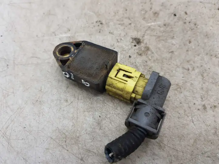 Toyota Corolla Verso E121 (2004 - 2007) 891730F010 Датчик удара SRS — фото 3