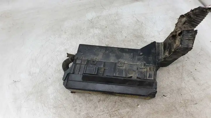 Nissan X-Trail T30 (2001 - 2007) 71543266YA1 Блок предохранителей — фото 2