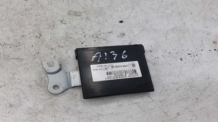 Toyota Corolla Verso AR10 (2004 - 2009) 897800F010 Блок иммобилайзера — фото 1