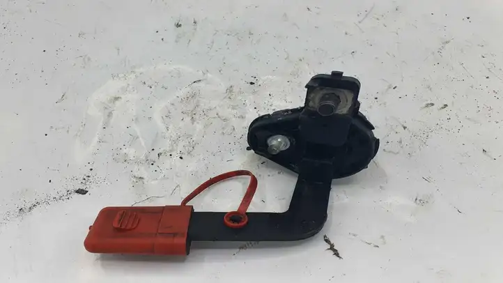 BMW 3 E90 E91 (2005 - 2012) 14692571307 Плюсовой провод аккумулятора — фото 3