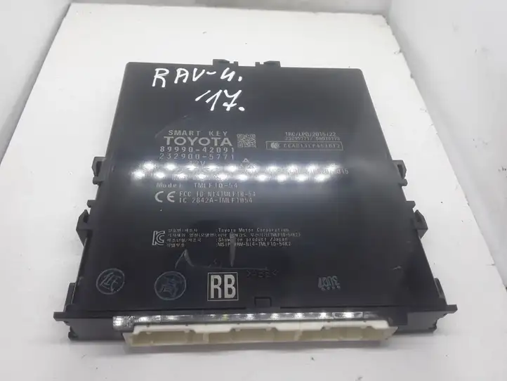 Toyota RAV 4 (XA40) (2012 - 2018) 8999042091 Модуль комфорта — фото 1