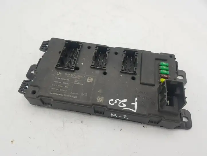 BMW 1 F20 F21 (2011 - 2019) 929330901 Модуль комфорта — фото 1
