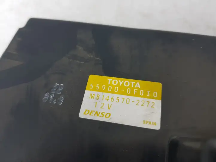 Toyota Corolla Verso AR10 (2004 - 2009) 559000F030 Блок управления климат-контролем — фото 2