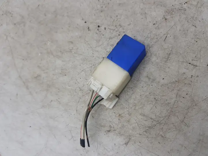 Nissan X-Trail T30 (2001 - 2007)  2523079915 Другое реле