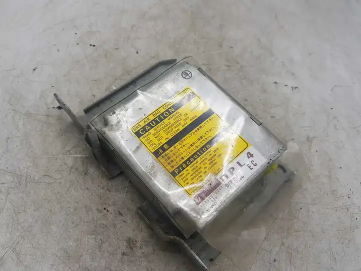 Subaru Legacy (1999 - 2003) 1523002741 Блок управления SRS — фото 1