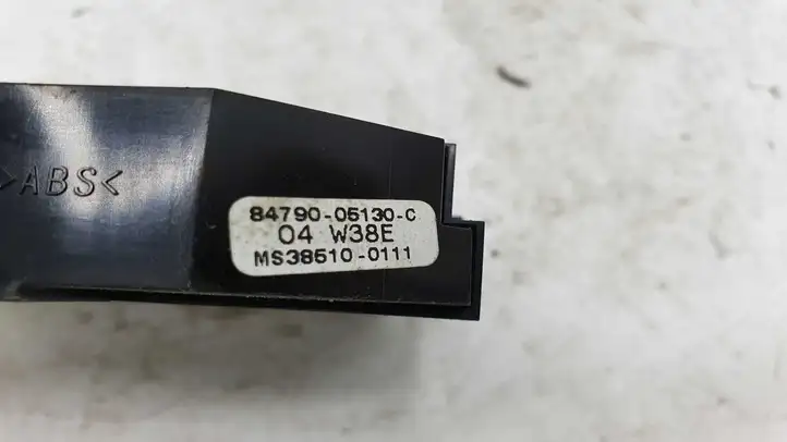 Toyota Avensis T250 (2003 - 2006) 8479005130 Кнопка обогрева стекла — фото 2