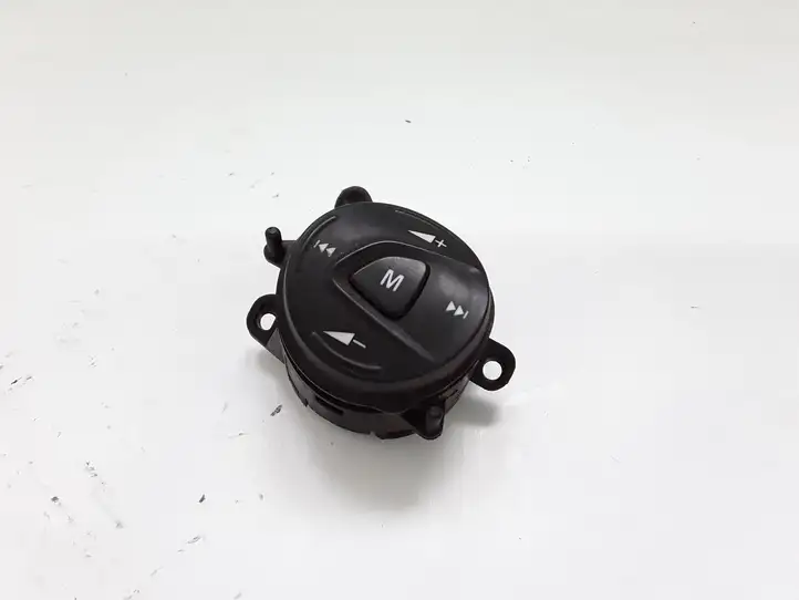 Ford Focus (2011 - 2015) AM5T14K147CA Кнопки на рулевом колесе — фото 1