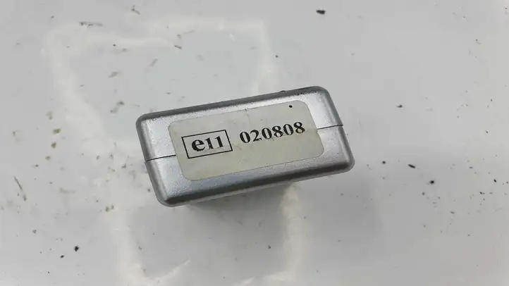 Seat Leon (1M) (1998 - 2006)  E11020808 Другие блоки управления / модули