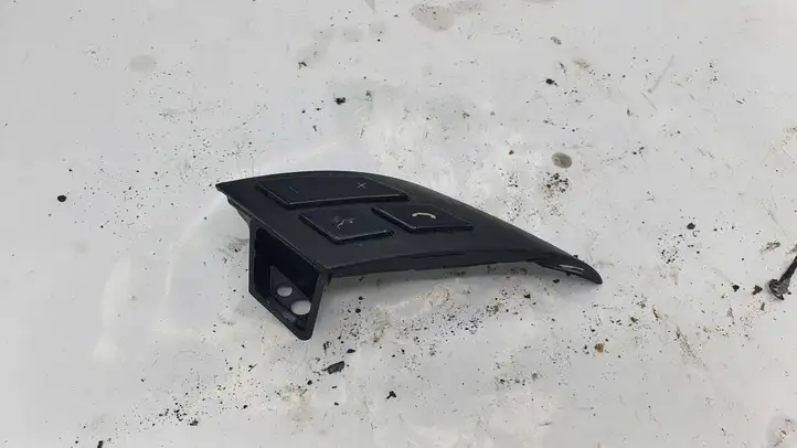 BMW 5 E60 E61 (2004 - 2010) 602171510D Кнопки на рулевом колесе — фото 1