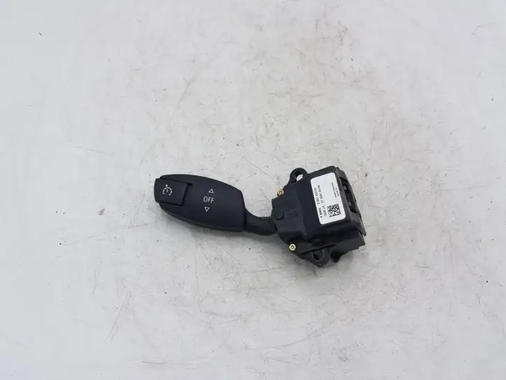 BMW 5 E60 E61 (2004 - 2010) 695135202 Кнопка управления круиз контроля — фото 1