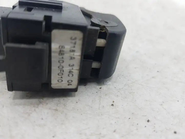Toyota Corolla Verso AR10 (2004 - 2009) 37181A314C04 Кнопка стеклоподъемников — фото 2