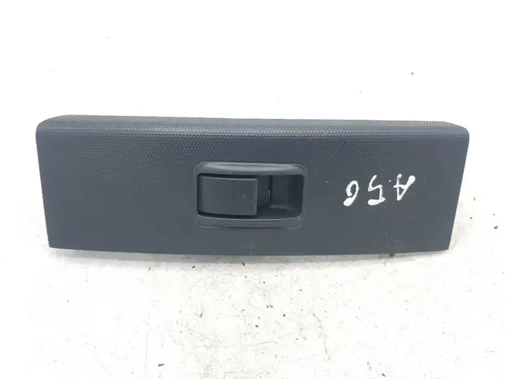 Toyota Corolla Verso AR10 (2004 - 2009) 742310F030 Блок кнопок стеклоподъемников — фото 1