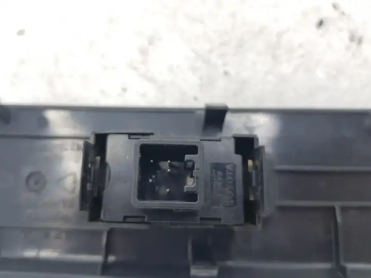 Toyota Corolla Verso AR10 (2004 - 2009) 742310F030 Блок кнопок стеклоподъемников — фото 2