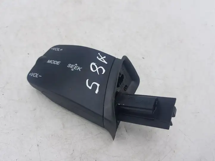 Ford Focus (2005 - 2008) 3M5T14K147 Включатель регулировки звука — фото 1