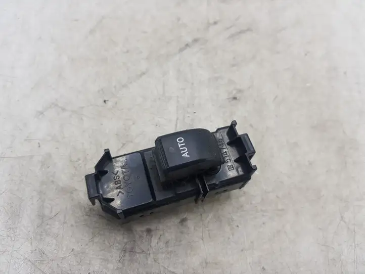 Toyota Corolla Verso AR10 (2004 - 2009) 8403053020 Блок кнопок стеклоподъемников — фото 1