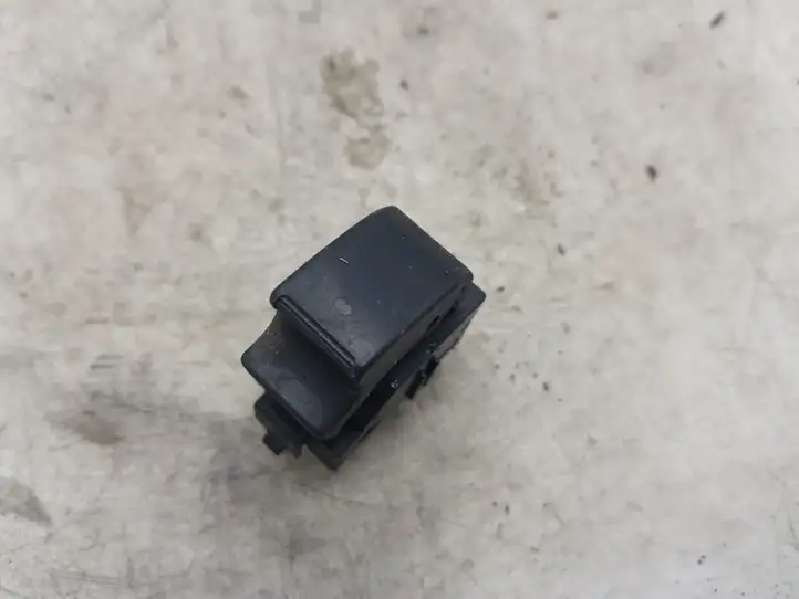 Toyota Corolla Verso AR10 (2004 - 2009) 37181A146A05 Блок кнопок стеклоподъемников — фото 1