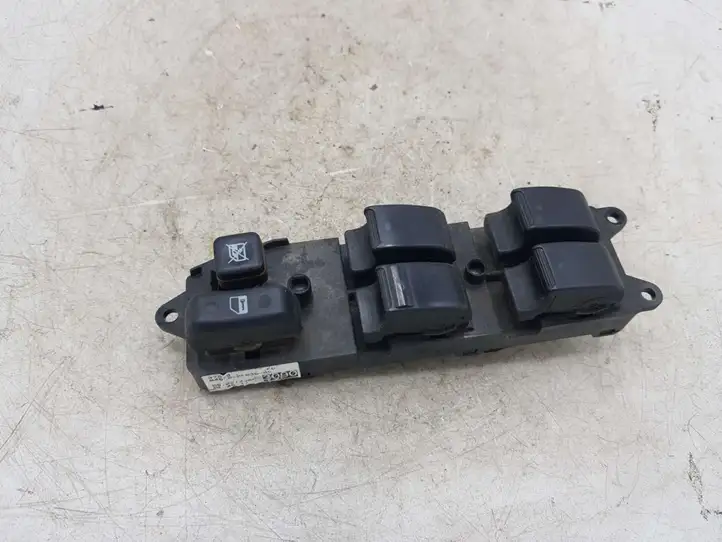 Toyota Corolla Verso E121 (2004 - 2007) 84300F030 Кнопка стеклоподъемников — фото 1