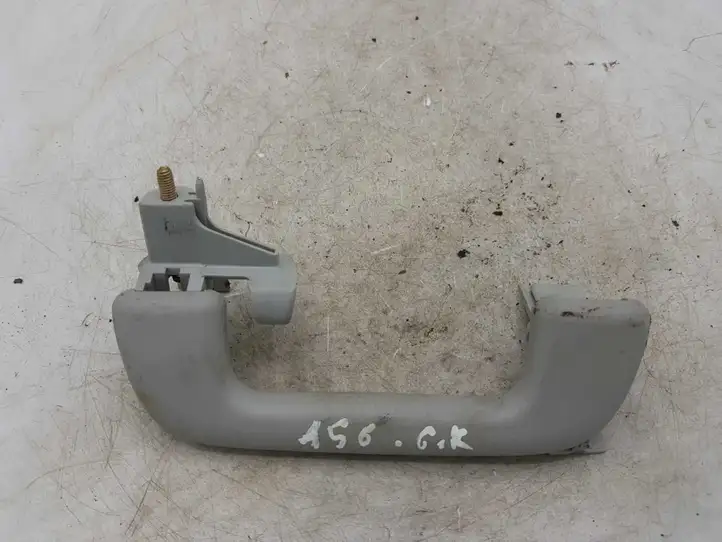 Toyota Corolla Verso AR10 (2004 - 2009) Потолочная ручка задняя — фото 1