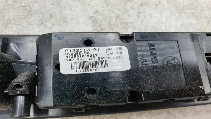 BMW 5 E60 E61 (2004 - 2010) 912211001 Кнопка стеклоподъемников — фото 2