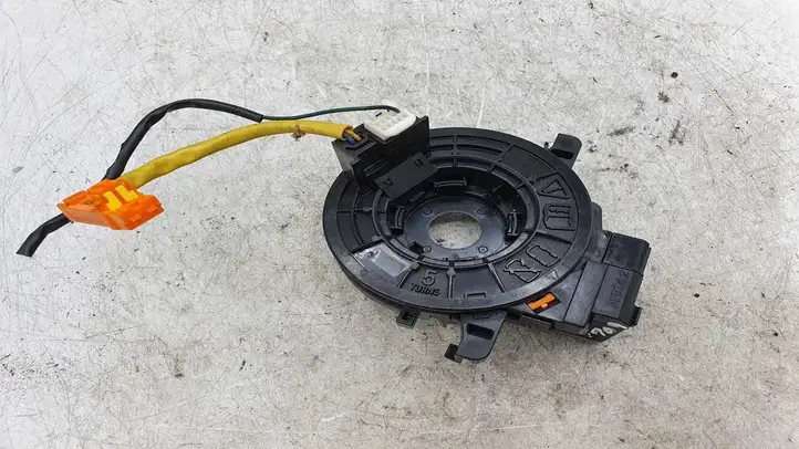 Toyota Yaris (2005 - 2009) Контактное кольцо SRS — фото 1