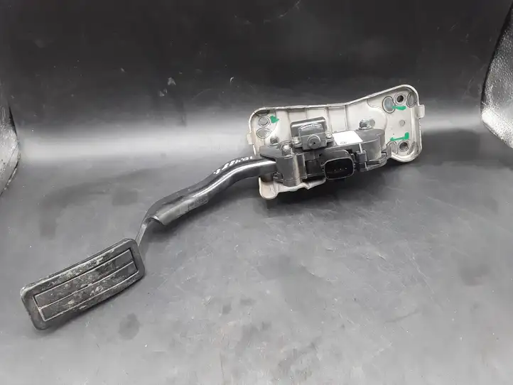 Land Rover Range Rover Sport (2005 - 2009)  SLC500021 Педаль акселератора