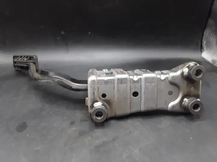 Land Rover Range Rover Sport (2005 - 2009)  SLC500021 Педаль акселератора