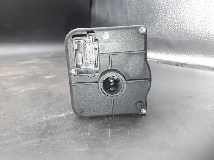 Mercedes-Benz A W169 (2004 - 2012) 1695452204 Включатель фонарей — фото 3