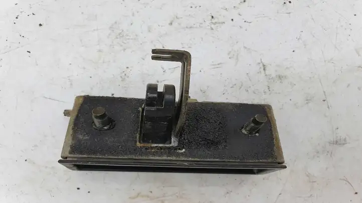 Nissan X-Trail T30 (2001 - 2007) Ручка крышки багажника — фото 3