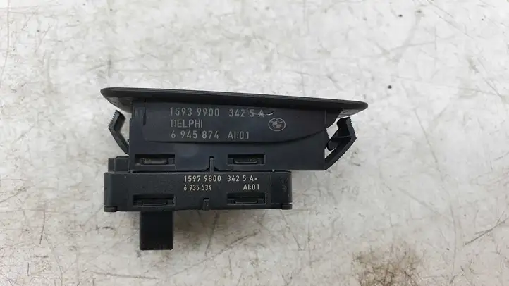 BMW 3 E90 E91 (2005 - 2012) 15939900 Кнопка стеклоподъемников — фото 2