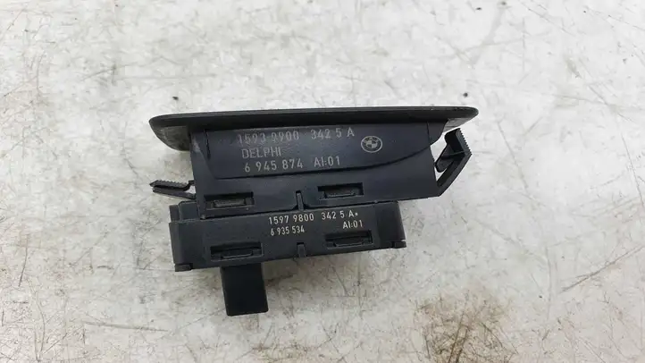BMW 3 E90 E91 (2005 - 2012) 15939900 Кнопка стеклоподъемников — фото 2