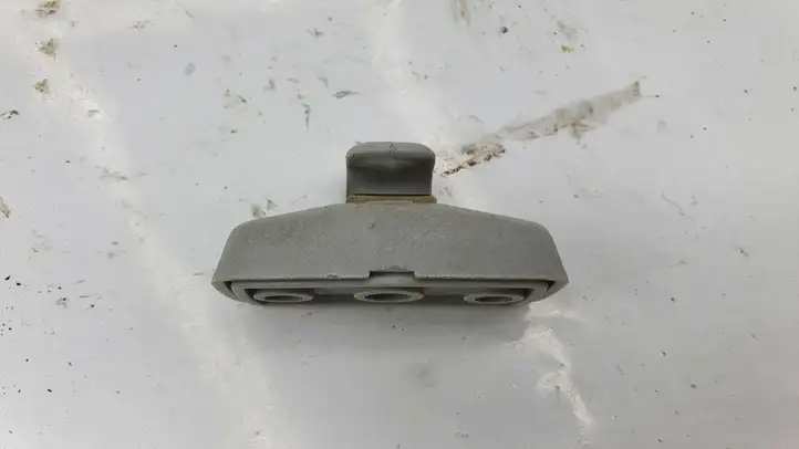 Seat Leon (1M) (1998 - 2006) Крепление солнцезащитного козырька — фото 1