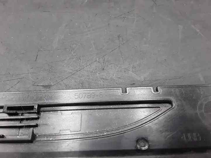 BMW 5 E60 E61 (2004 - 2010) 507896 Внутренняя отделка переднего порога — фото 4