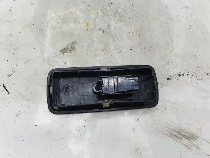 Land Rover Range Rover Sport (2009 - 2013)  AH22240A40 Кнопка стеклоподъемников