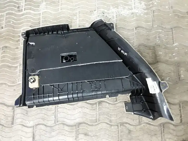 BMW X5 E70 (2006 - 2013) 6974240 Прочая отделка багажника — фото 2