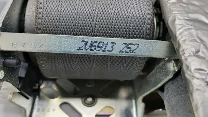 Toyota Prius (XW20) (2003 - 2009) 2V6913252 Передний ремень безопасности — фото 2