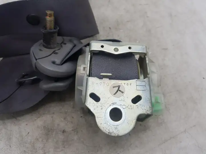 Toyota Previa (XR30, XR40) II (2000 - 2006)  C085501 Задний ремень безопасности