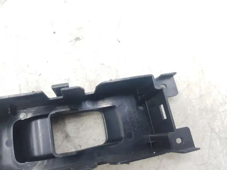 Toyota Corolla Verso AR10 (2004 - 2009) Накладка кнопки стеклоподъемника — фото 2