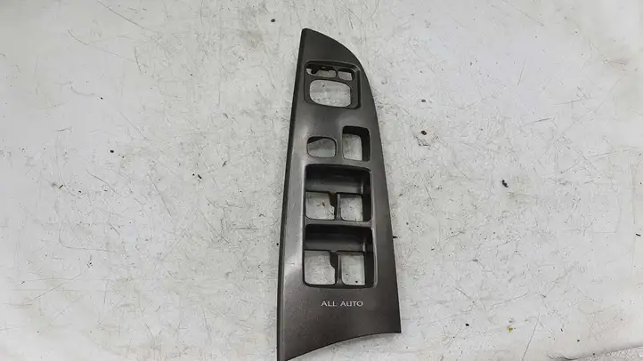 Lexus IS 220D-250-350 (2005 - 2010) 7423153080 Накладка кнопки стеклоподъемника — фото 1