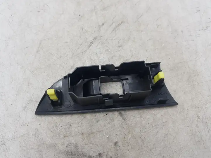 Toyota Corolla Verso AR10 (2004 - 2009) 7427253010 Накладка кнопки стеклоподъемника — фото 1