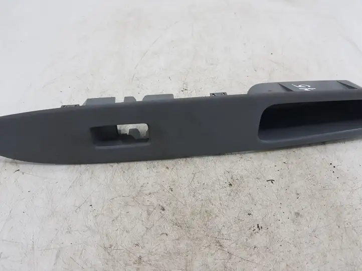 Toyota Avensis Verso (2001 - 2004) 7423144190 Ручка закрывания двери — фото 1